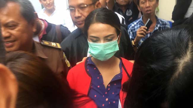 Vanessa Angle Jadi Saksi, Sidang Dua Mucikari Artis Ditunda