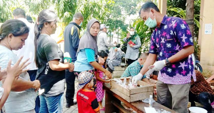 Pantau Kebutuhan Harga Bahan Pokok, Disperindag dan DPRD Surabaya Gelar Operasi Pasar